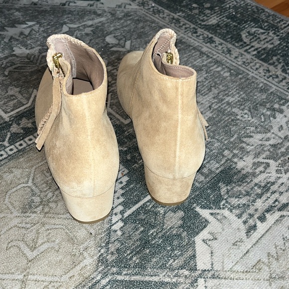 Maje women’s Beige Suede Ankle Booties size 39 US 8.5 - Picture 4 of 9
